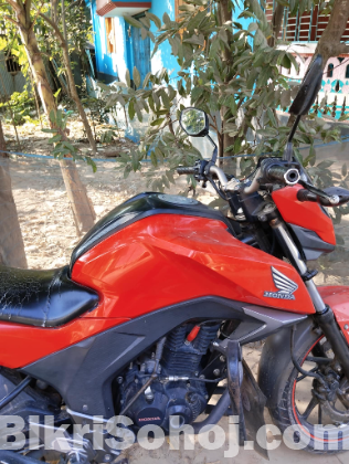 Honda Hornet 160 cc